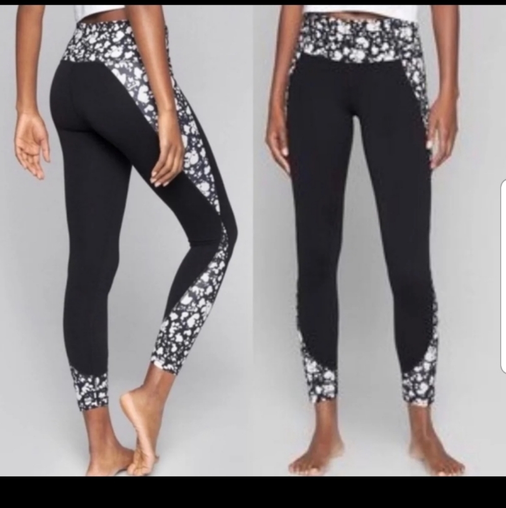Athleta Black and White Marble Print High-Rise Leggings - Picture 2 of 14